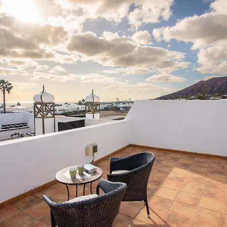 Remarkable 3-bed In Villa